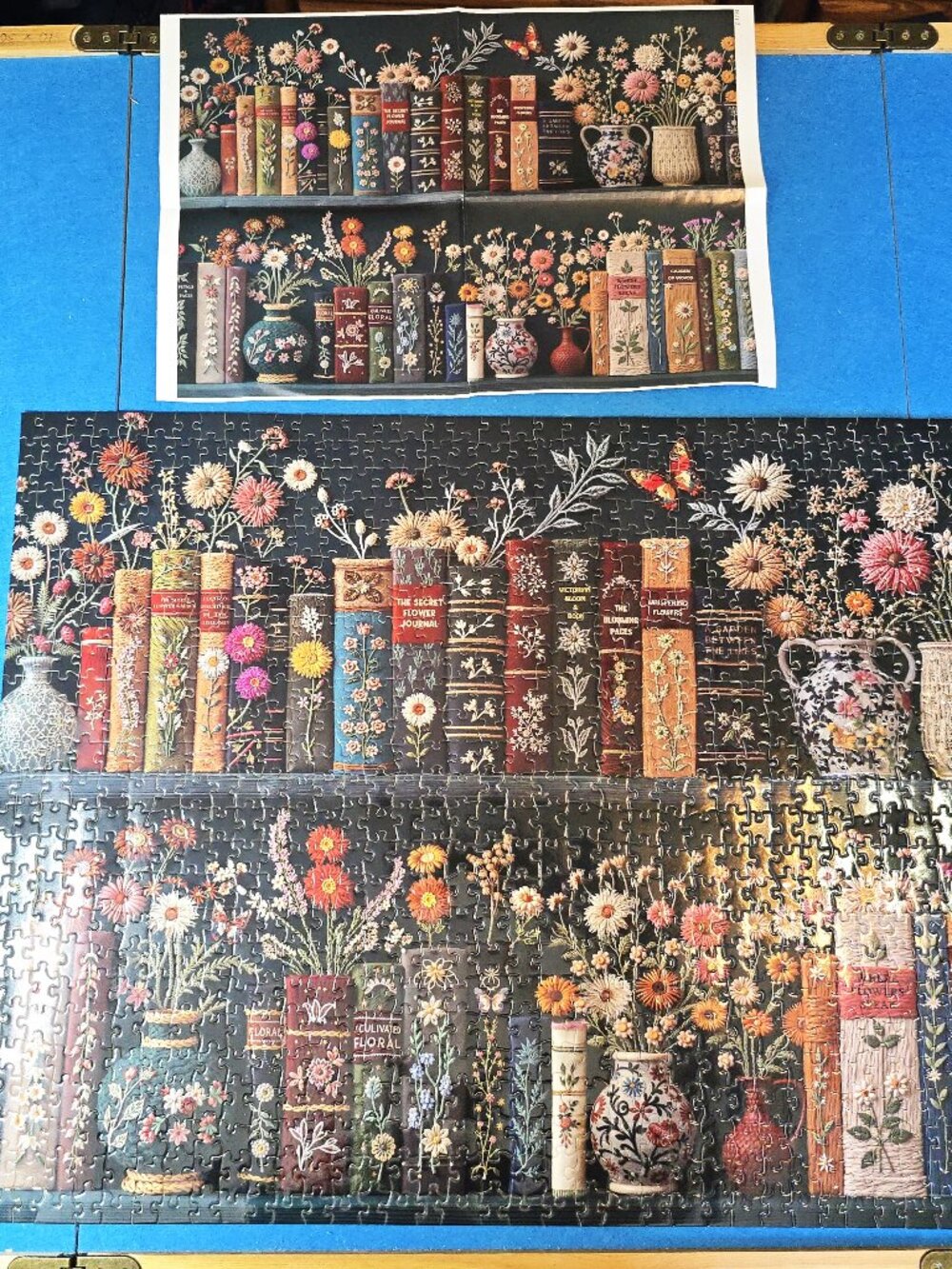 PPuzzling Blooming Bookshelf 1000 Piece Jigsaw Puzzle Floral Poster Letters Back